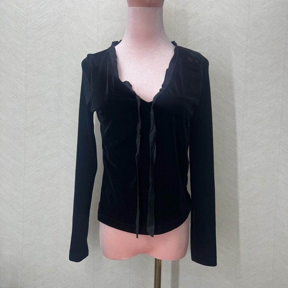 Equestrian Designs  Whimsy Goth Long Sleeve Black Velvet Tie Front Top Womens